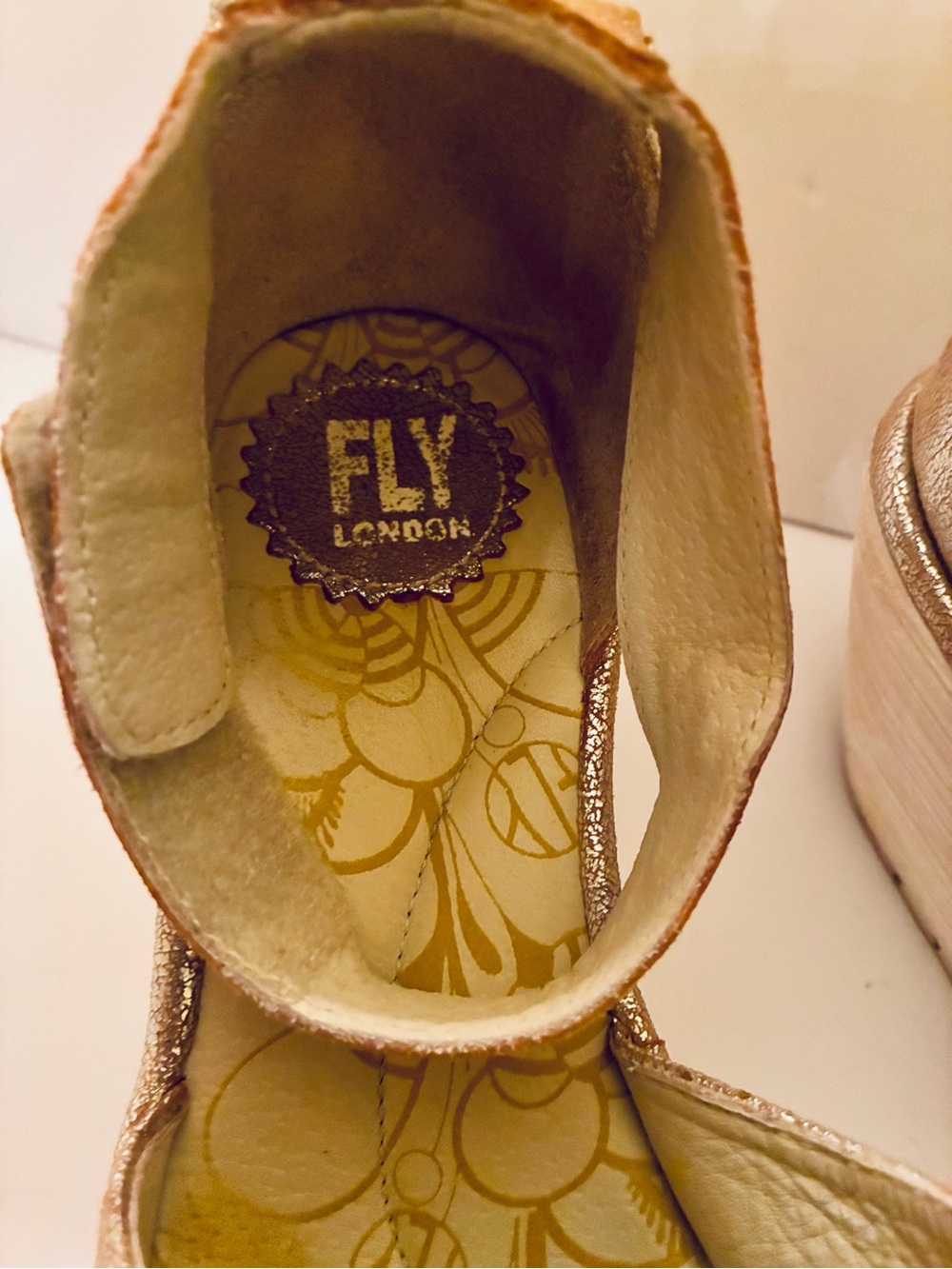 FLY London Metallic Gold Perforated Wedge Sandals “Yake” 39/US 8-8.5 - Picture 4 of 5